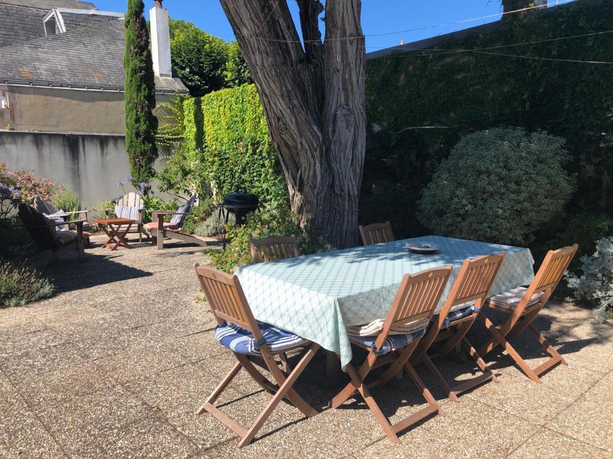 Villa "Mignon" Avec Studio Independant, Tout A Pied, Plage A 4 Mn, 6 Pers, 2 Sde Saint-Jean-de-Monts Kültér fotó