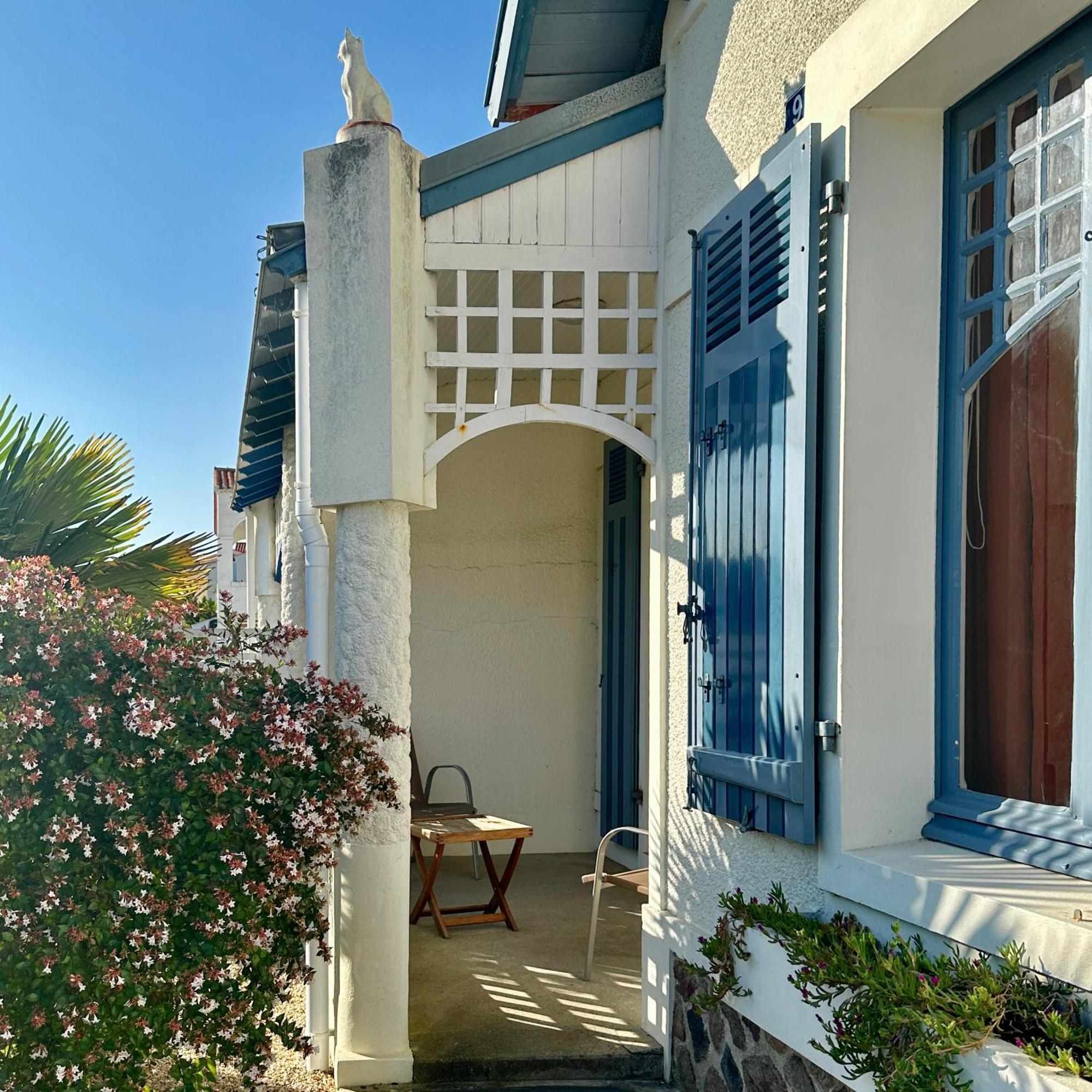Villa "Mignon" Avec Studio Independant, Tout A Pied, Plage A 4 Mn, 6 Pers, 2 Sde Saint-Jean-de-Monts Kültér fotó